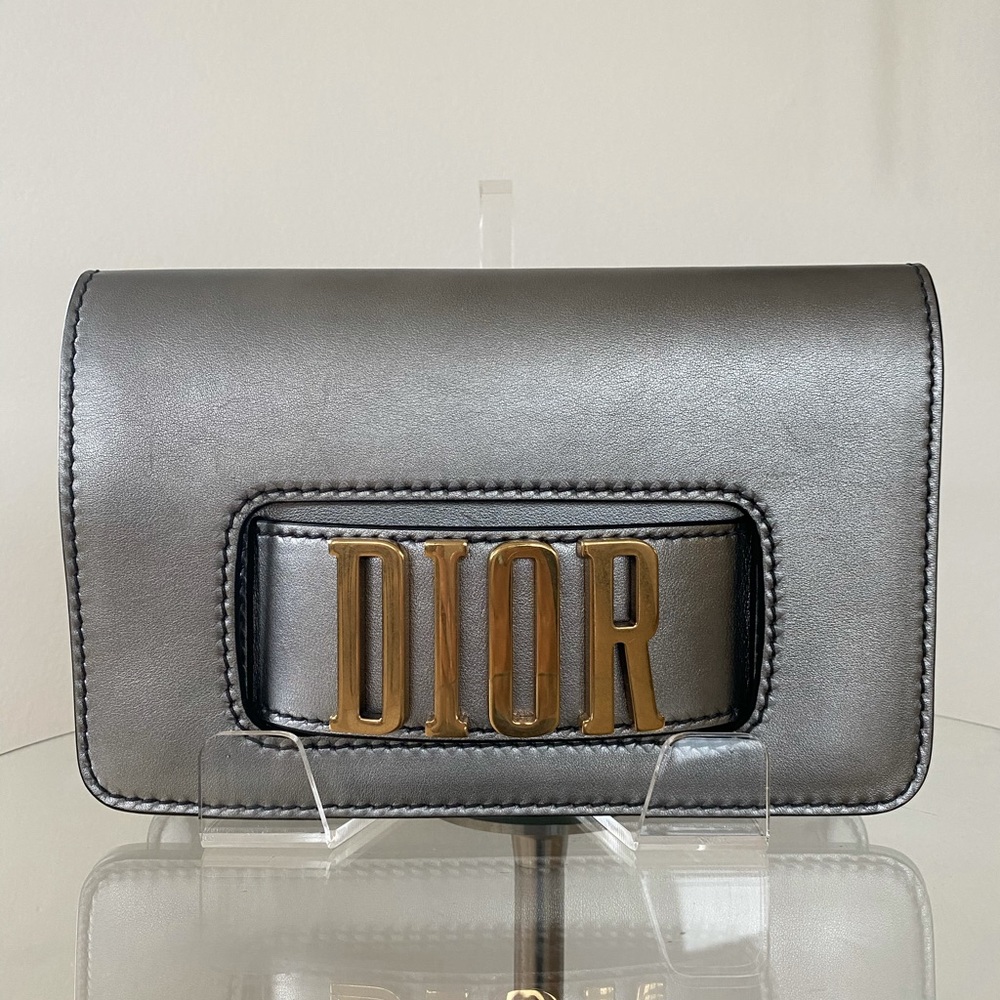 Silver authentic DIOR clutch in great condition